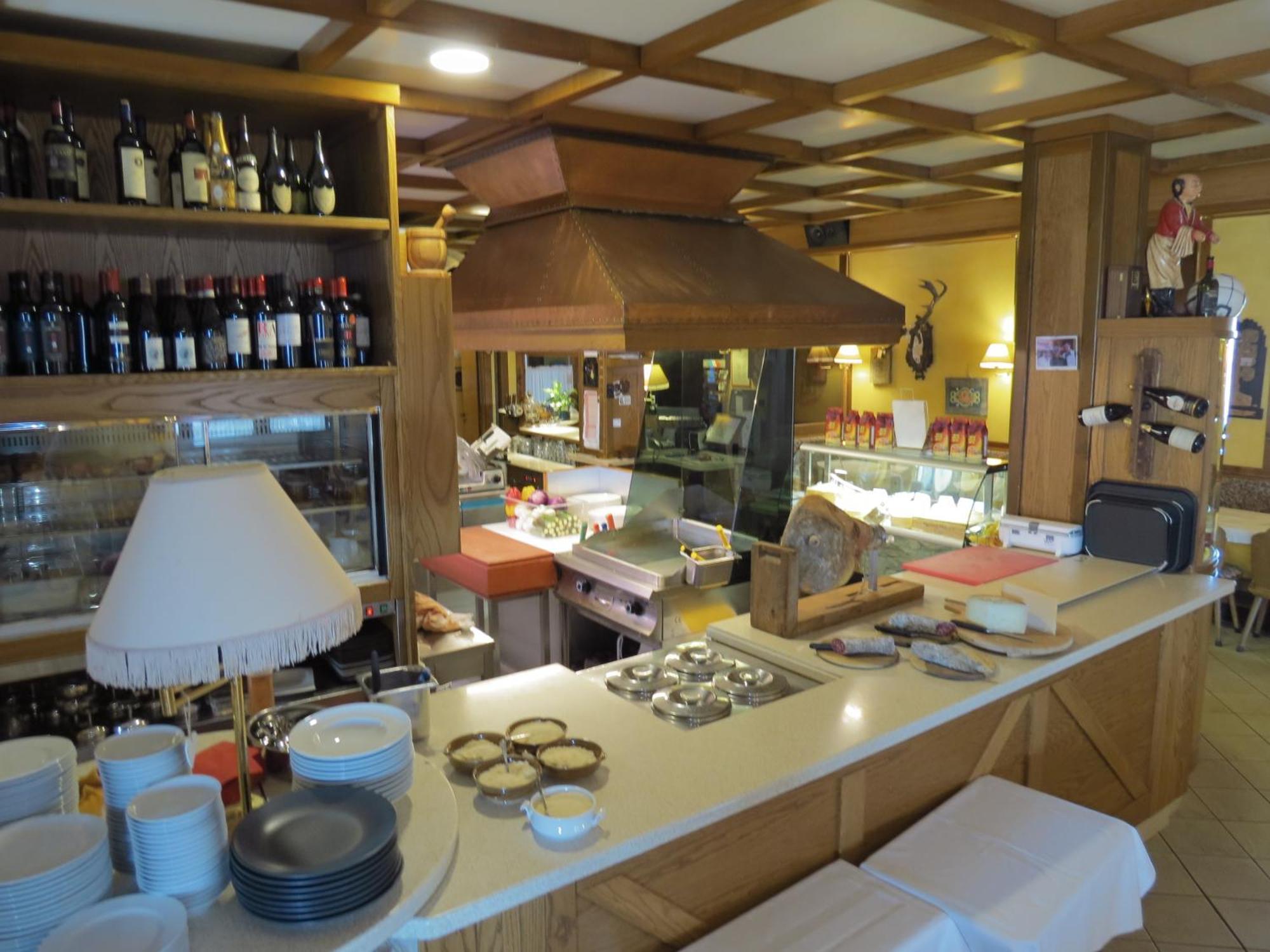 La Baita D'Oro Ristorante Residence Monteduro Екстер'єр фото
