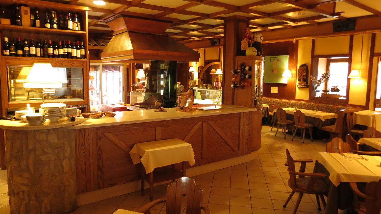La Baita D'Oro Ristorante Residence Monteduro Екстер'єр фото