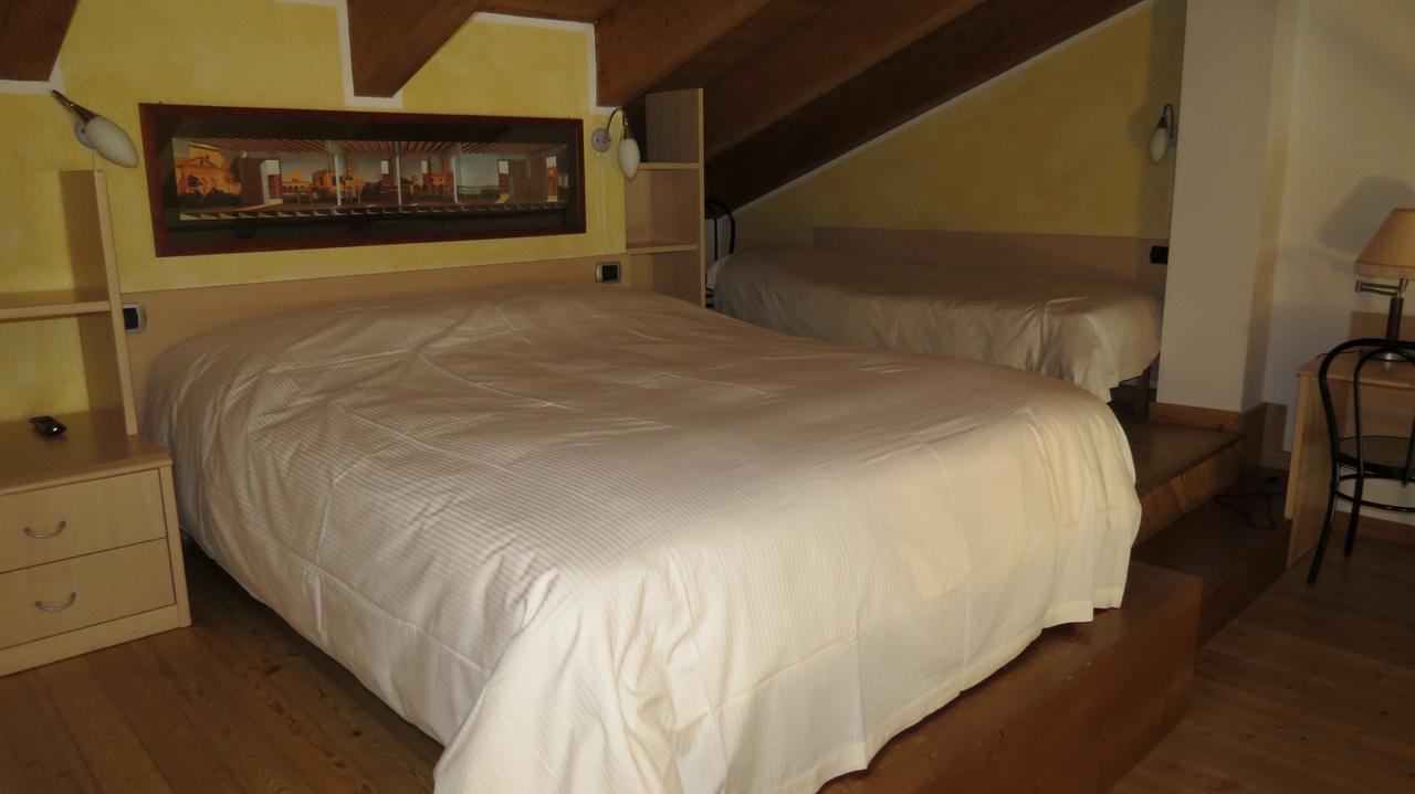 La Baita D'Oro Ristorante Residence Monteduro Екстер'єр фото